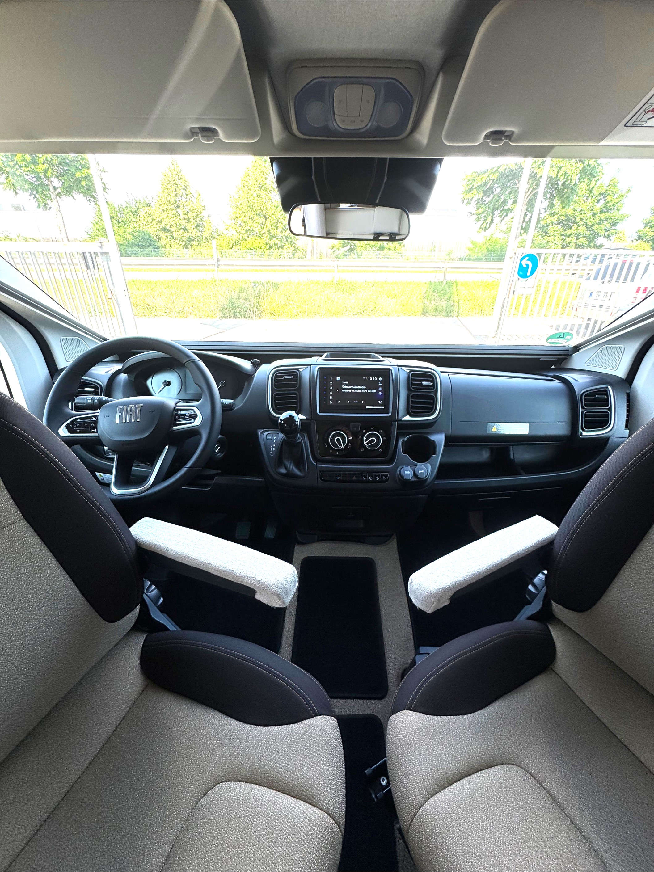 Mooveo 70EBH Cockpit im Wohnbereich integriert
